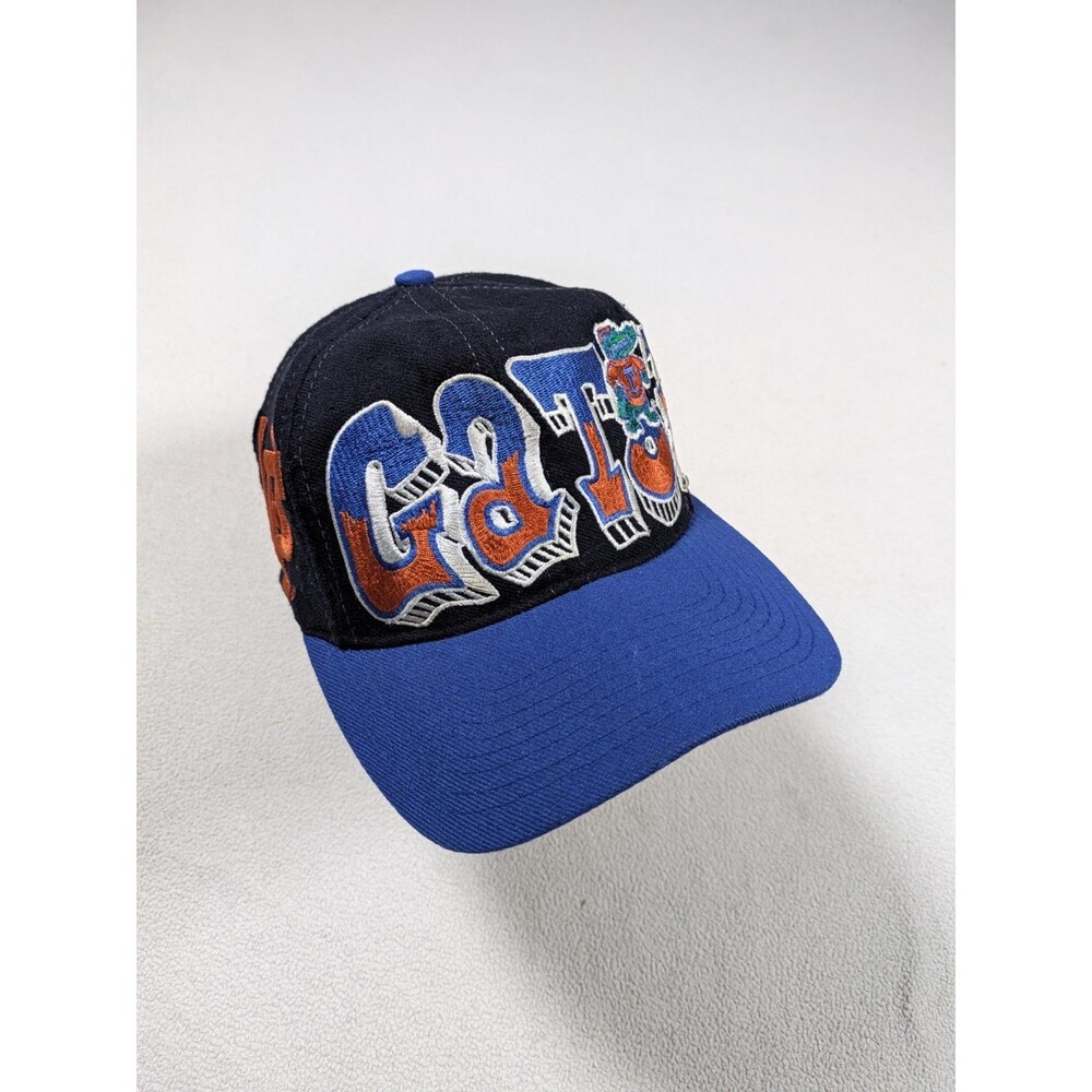Vintage 90's Top of the World Grafitti Wrap Around Florida Gators SnapBack Hat